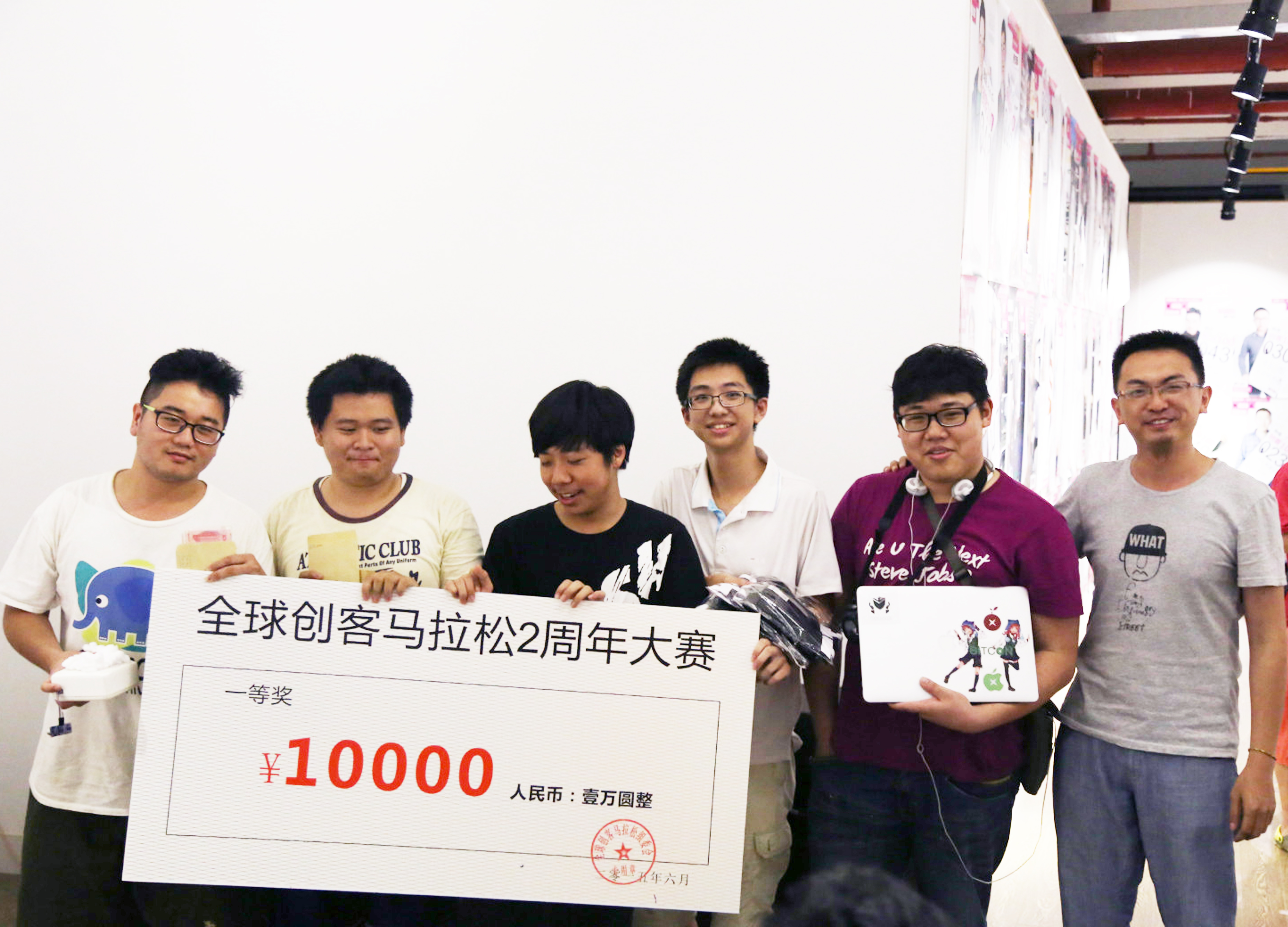 元智大學資傳所劉俊彥、雲林科技大學徐廷佑、建中王雲志隊員、西松高中的宋朋燁、自學生張軍毅、科技作家，中國最早 Arduino 推廣者 - 程晨