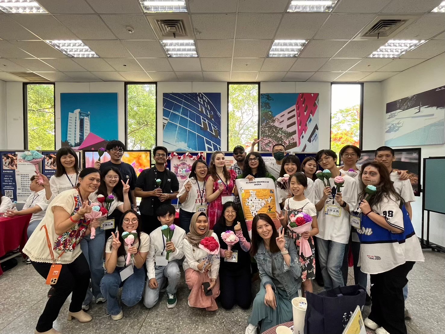 圖一元智大學管理學院打造沉浸式國際化的商管學習環境.jpg
